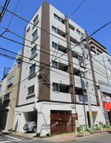 ラグジュアリーアパートメント御徒町