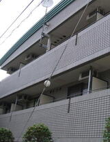 いしおかビル中央